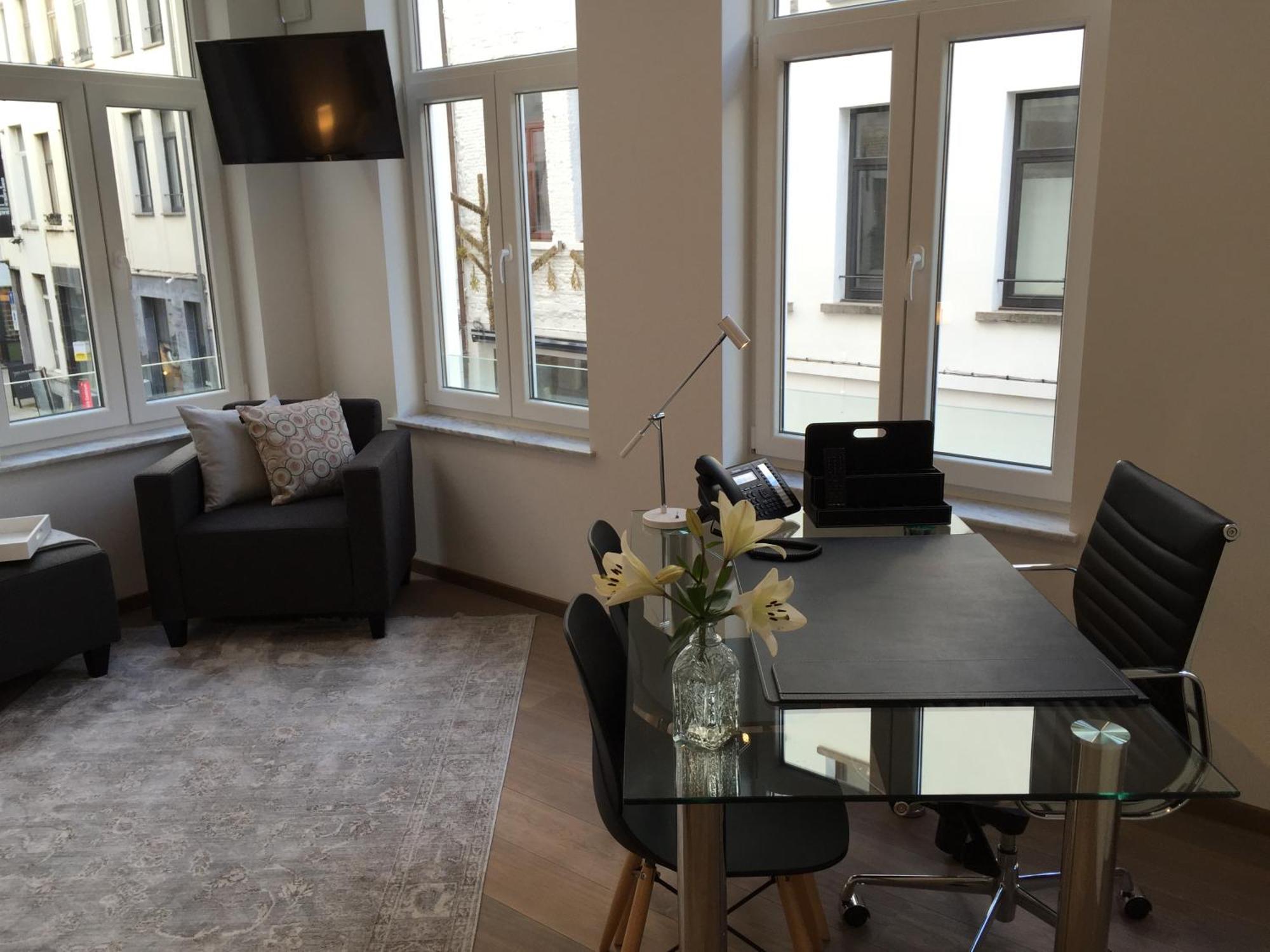 Antwerp Business Suites Bilik gambar