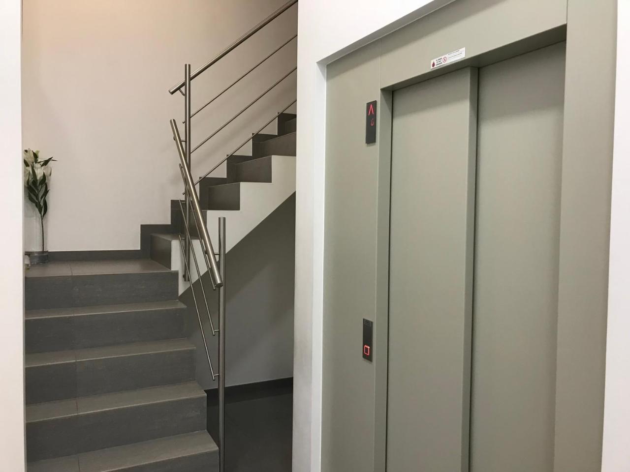 Antwerp Business Suites Luaran gambar