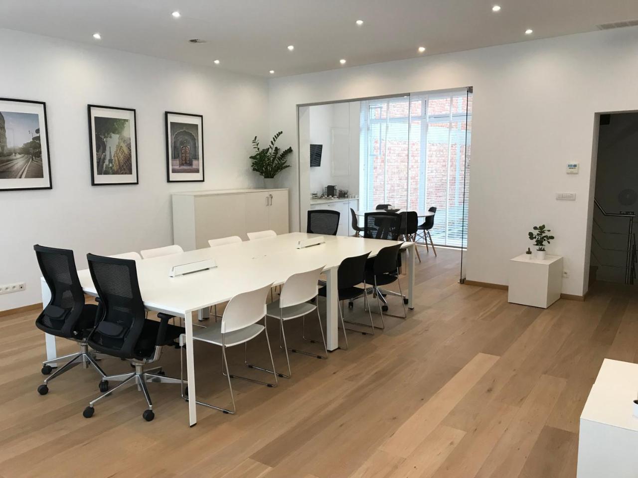 Antwerp Business Suites Luaran gambar